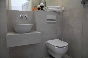 Фото номера Двухместный номер Делюкс с 1 кроватью или 2 отдельными кроватями Отели типа «постель и завтрак» Pałac w Bądzowie г. Полковице 7